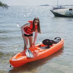 Pelican Sport Pulse 100X With Paddle Kayak 20 Pelican Sport Pulse 100X With Paddle Kayak -Pelican Shop KOS10P102 00 FEAT1
